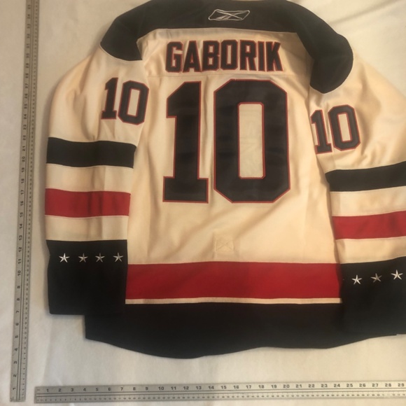 Rebook New York Rangers 2012 Winter Classic Jersey - Picture 4 of 7